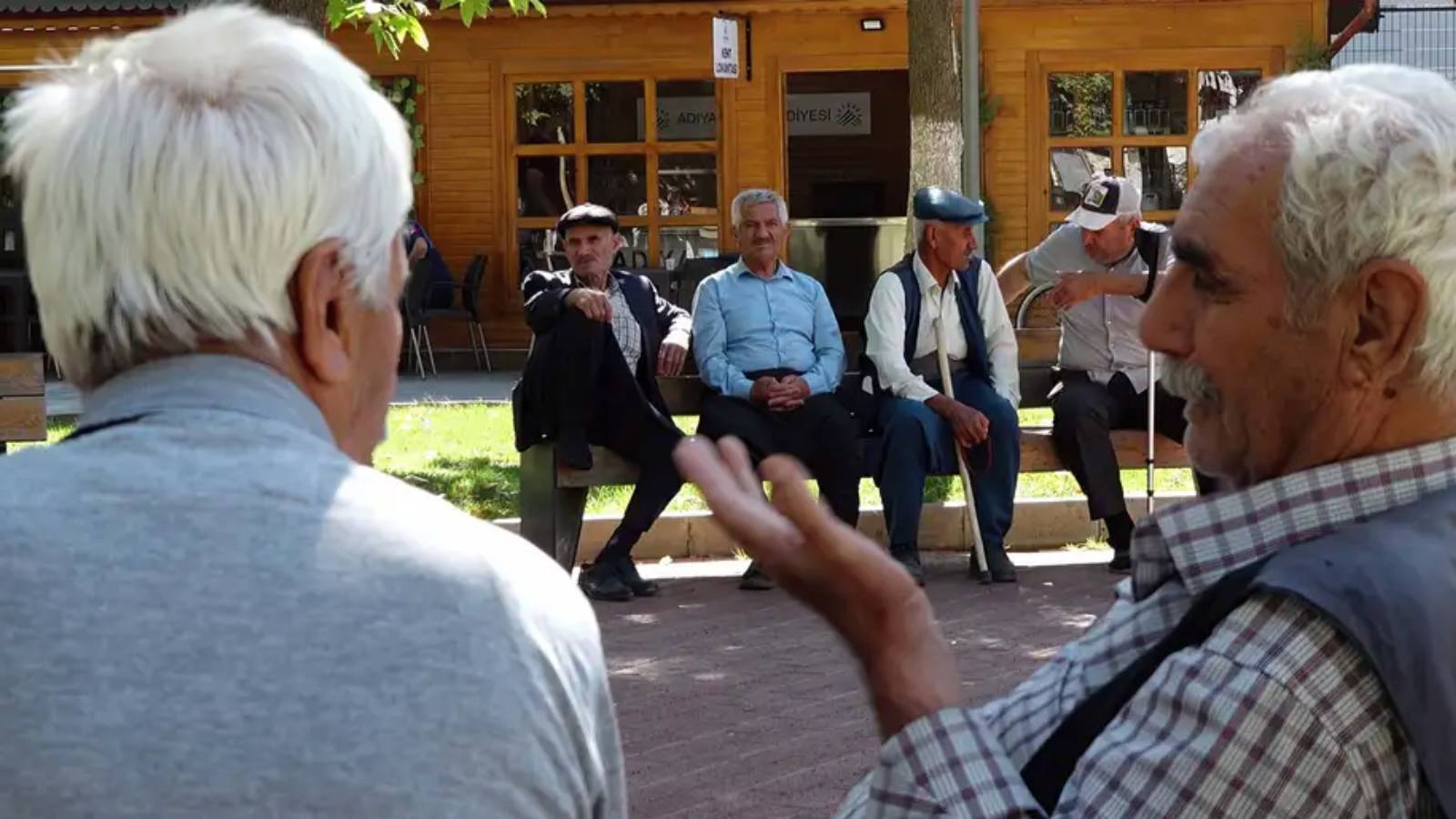 tamamlayici emeklilik sistemi nedir neden tartisiliyor 3gO1DP99