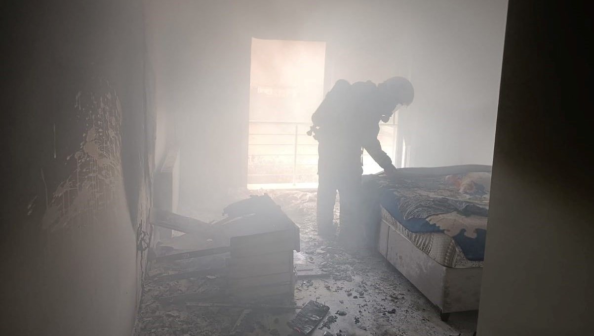 arsuzda bir ev alevlere teslim oldu gmOkdnw5.jpg