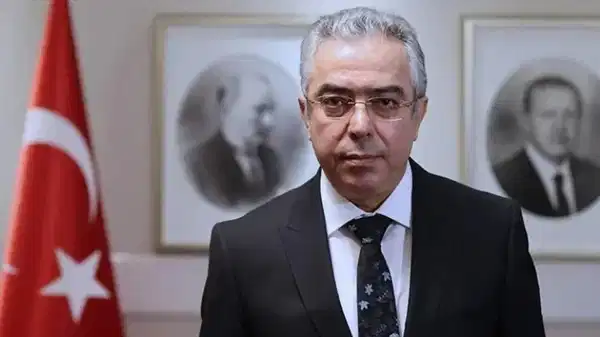 cumhurbaskani basdanismani mehmet ucumdan dem partiye elestiri ocalanin kendisi dahi sart ileri surmezken SG3GbpIQ.jpg