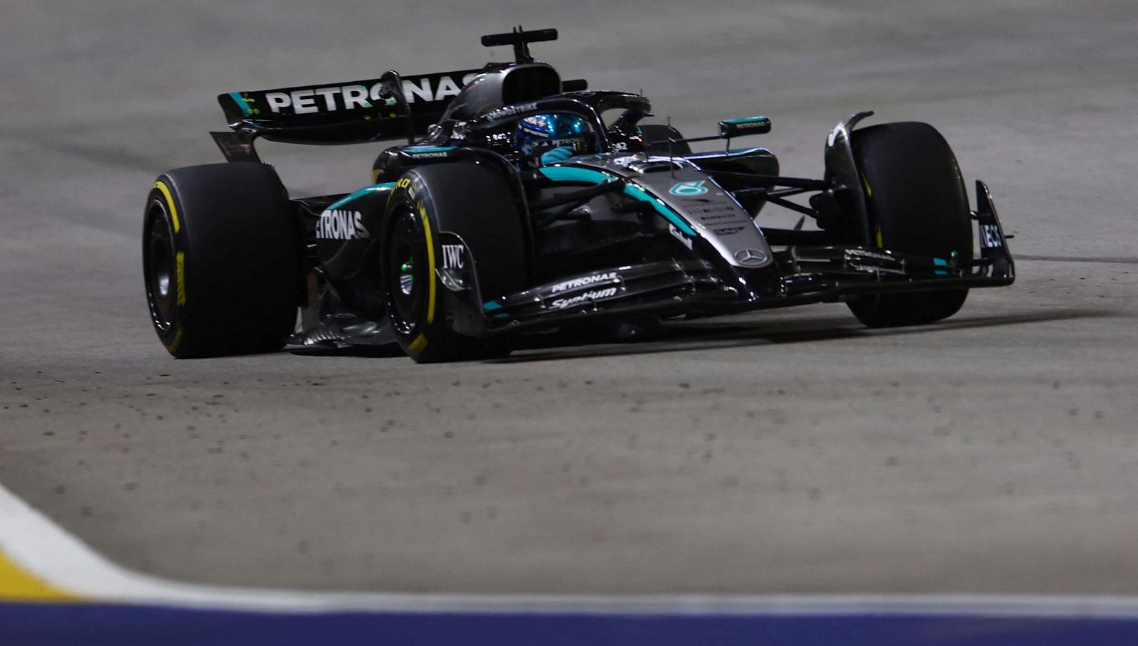 formula 1 singapur gpsinde kazanan george russell 33Gv7iip