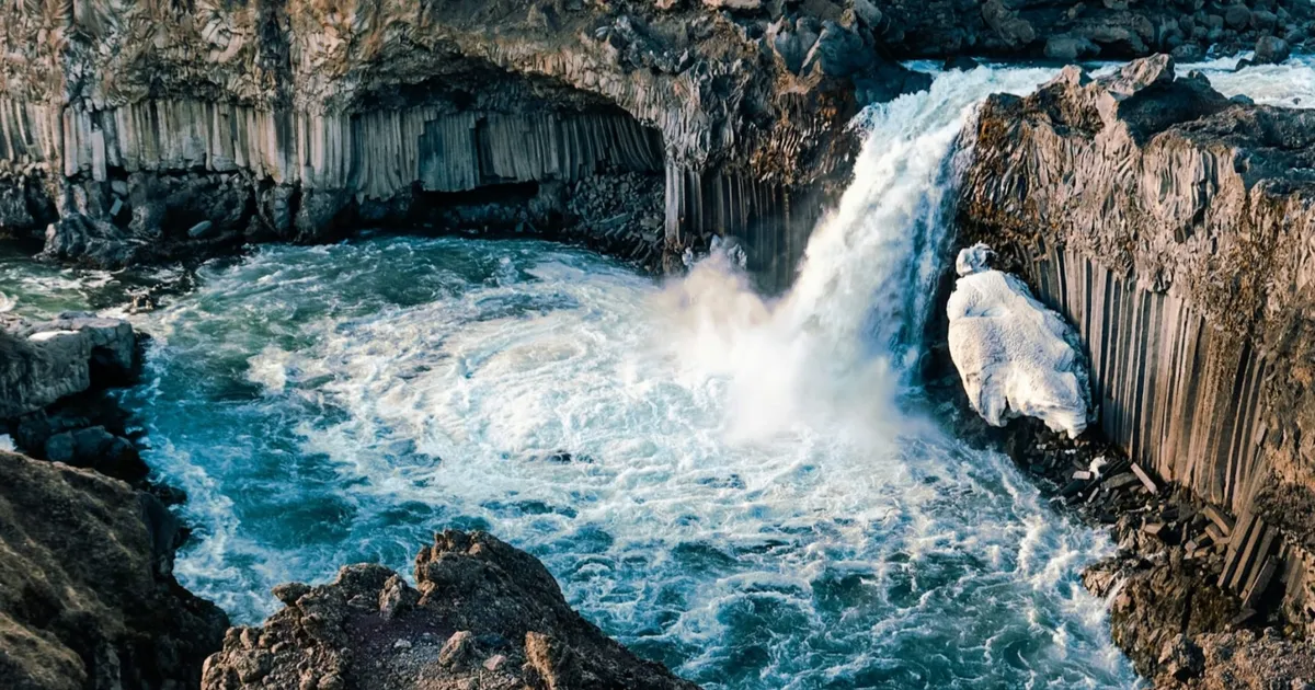 izlandanin en guzel 17 selalesi VqMMrrK8.webp