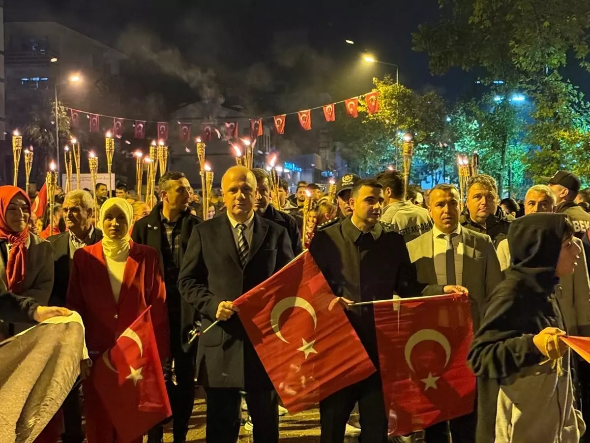 osmanelide cumhuriyet bayrami coskusu dKEUV8mZ.jpg