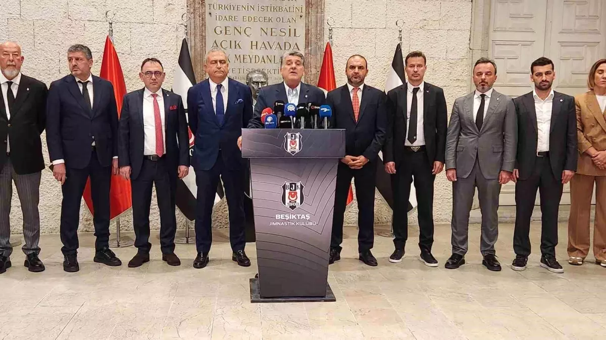 serdal adali kim baskan olmak istiyorsa buyursun ciksin UJvNMVca.jpg