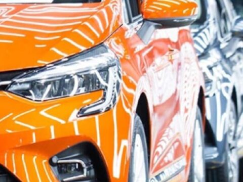 Alman otomotiv devinde tarihi işten çıkarma! 100 bin çalışan topun ağzında