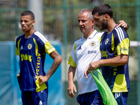 Fenerbahce ara vermedi s4P9dfOY
