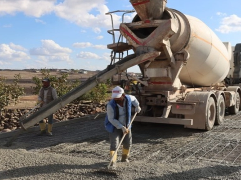 Hazir betonda faaliyetler yukseliste SBr99fnJ