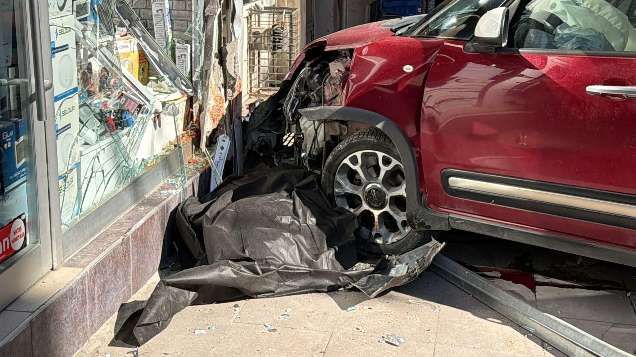 Kaldirimda hayatini kaybeden gokcenin olumunde saniktan fren tutmadi savunmasi W6CbNK4b